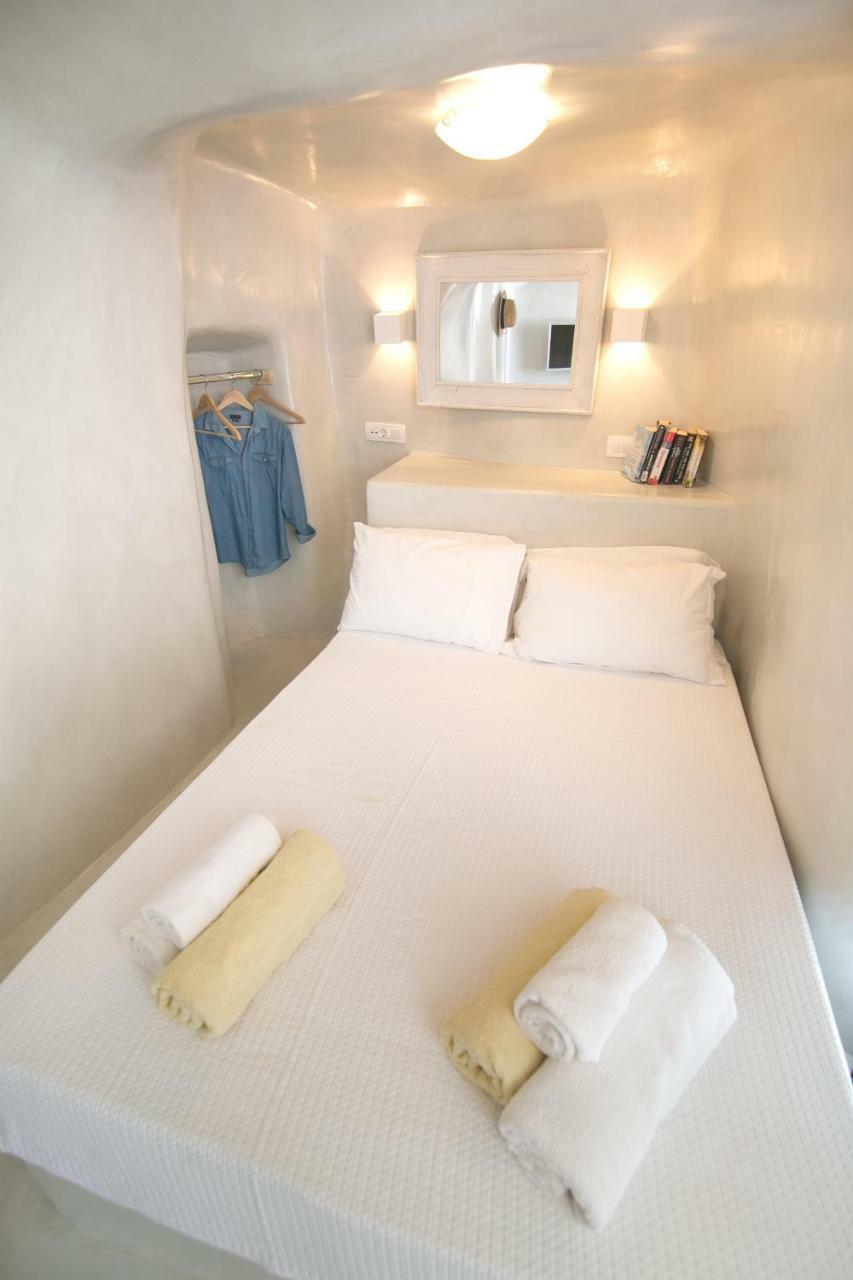 Vila White Cave House Oía Exteriér fotografie